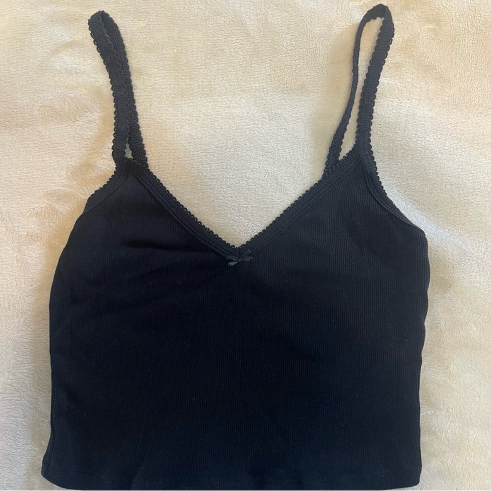 Aritzia Black Ribbed Cropped Tank Top
